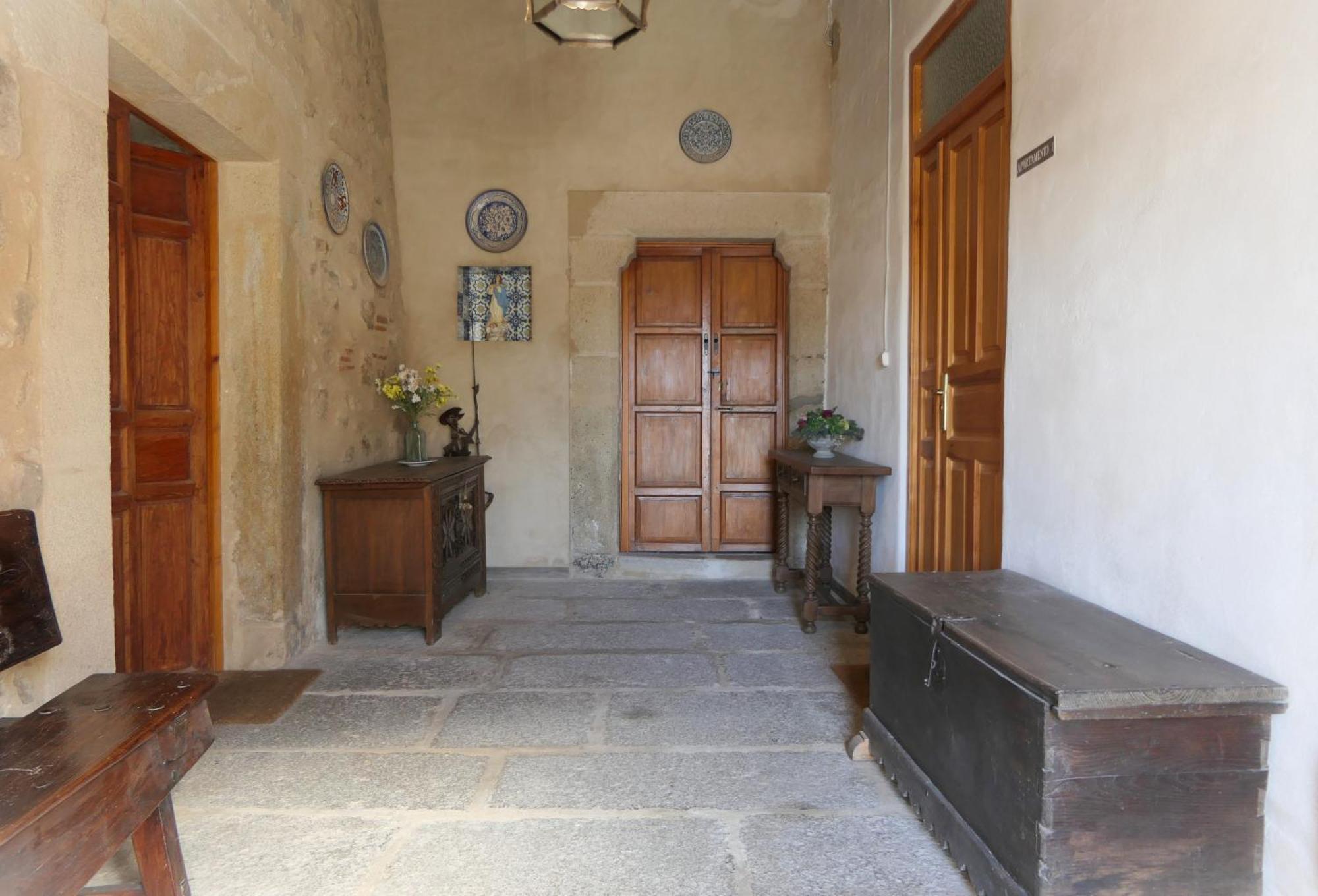 Apartamentos Altozano トルヒーリョ エクステリア 写真